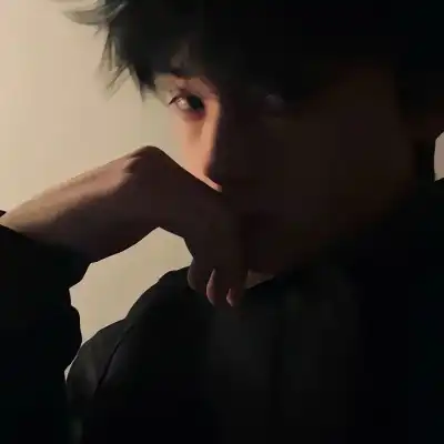 何浩宇